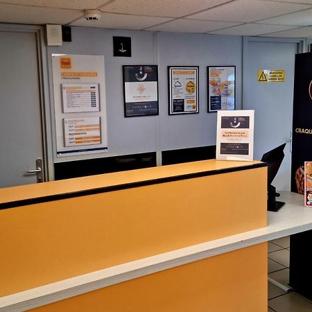 พรีเมียรคลาสฮอนเฟลเออร์ Hotel La Riviere-Saint-Sauveur ภายนอก รูปภาพ