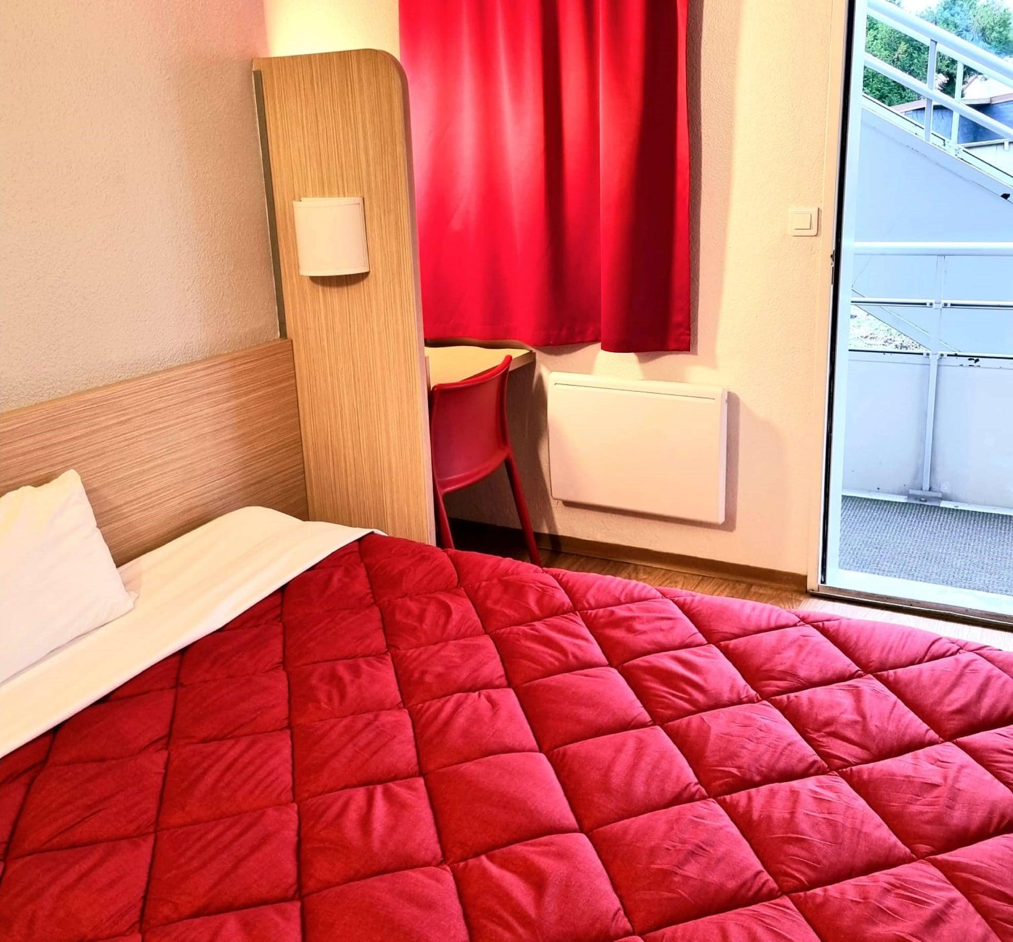 พรีเมียรคลาสฮอนเฟลเออร์ Hotel La Riviere-Saint-Sauveur ภายนอก รูปภาพ