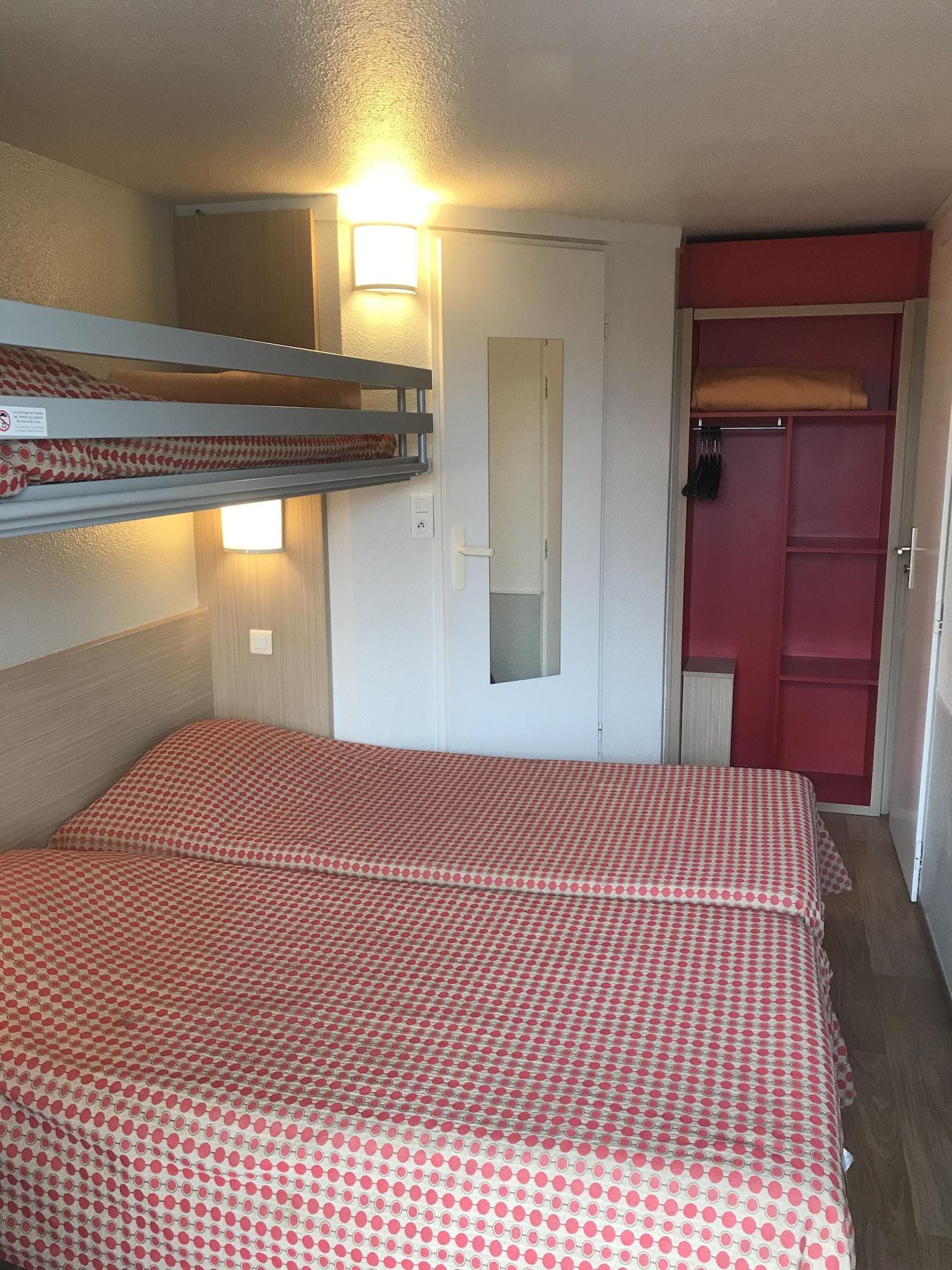 พรีเมียรคลาสฮอนเฟลเออร์ Hotel La Riviere-Saint-Sauveur ภายนอก รูปภาพ