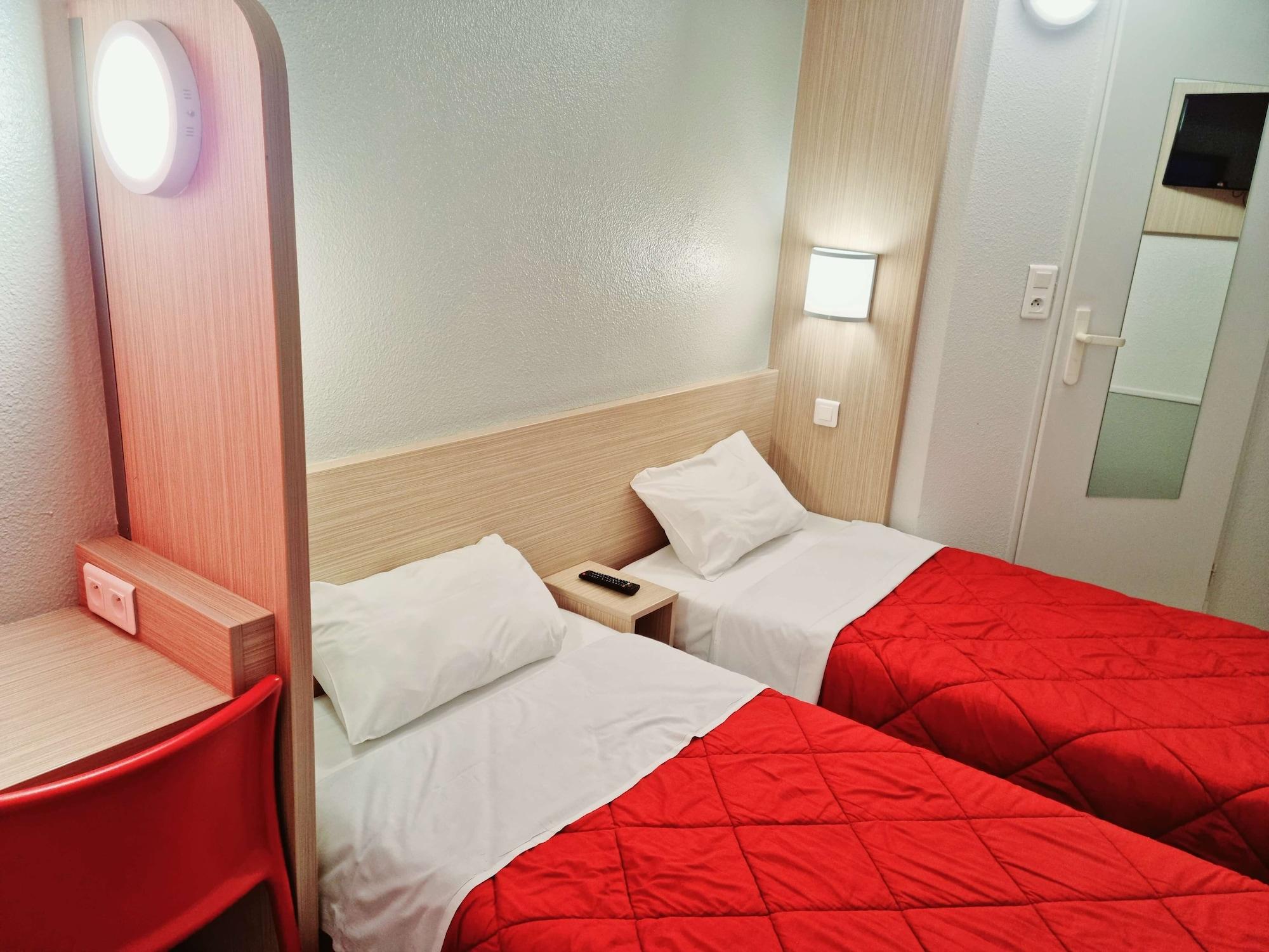 พรีเมียรคลาสฮอนเฟลเออร์ Hotel La Riviere-Saint-Sauveur ภายนอก รูปภาพ