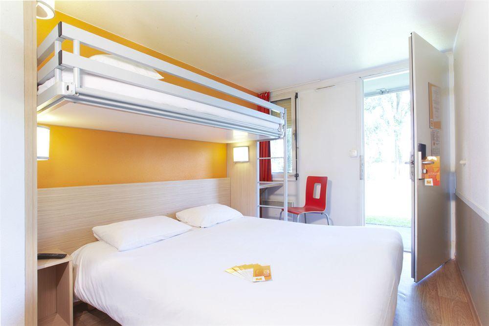 พรีเมียรคลาสฮอนเฟลเออร์ Hotel La Riviere-Saint-Sauveur ภายนอก รูปภาพ