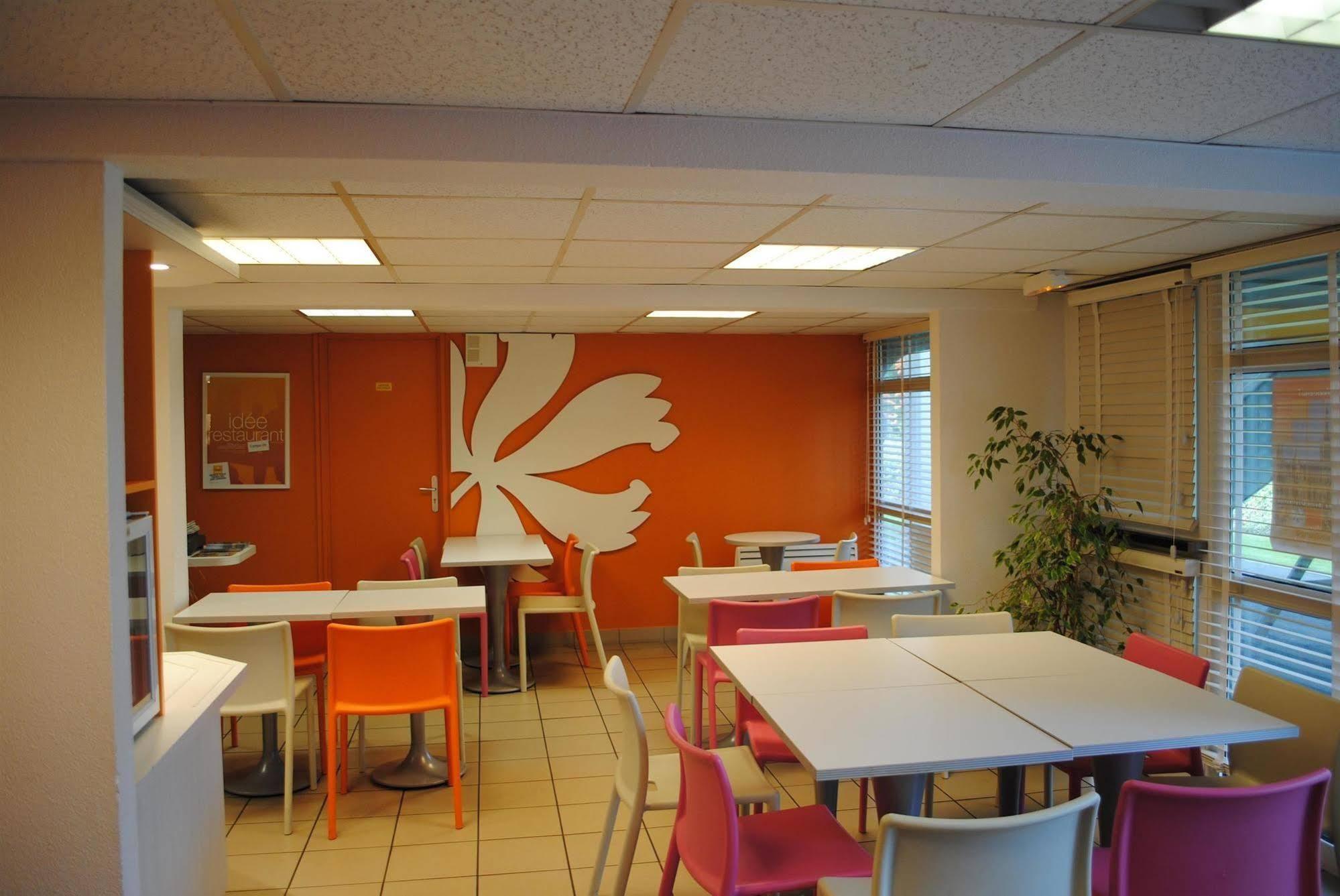 พรีเมียรคลาสฮอนเฟลเออร์ Hotel La Riviere-Saint-Sauveur ภายนอก รูปภาพ